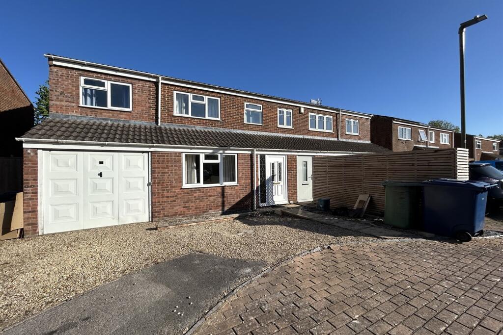 4 bed Semi Detached for rent in Oxford. From College & County ltd - Oxford