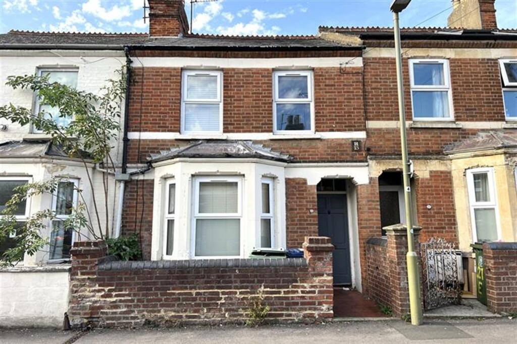 4 bed Mid Terraced House for rent in Sandford-on-Thames. From College & County ltd - Oxford