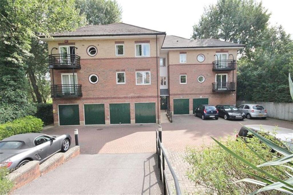 2 bed Apartment for rent in Oxford. From College & County ltd - Oxford 2 bed Apartment for rent in Oxford. From College & County ltd - Oxford