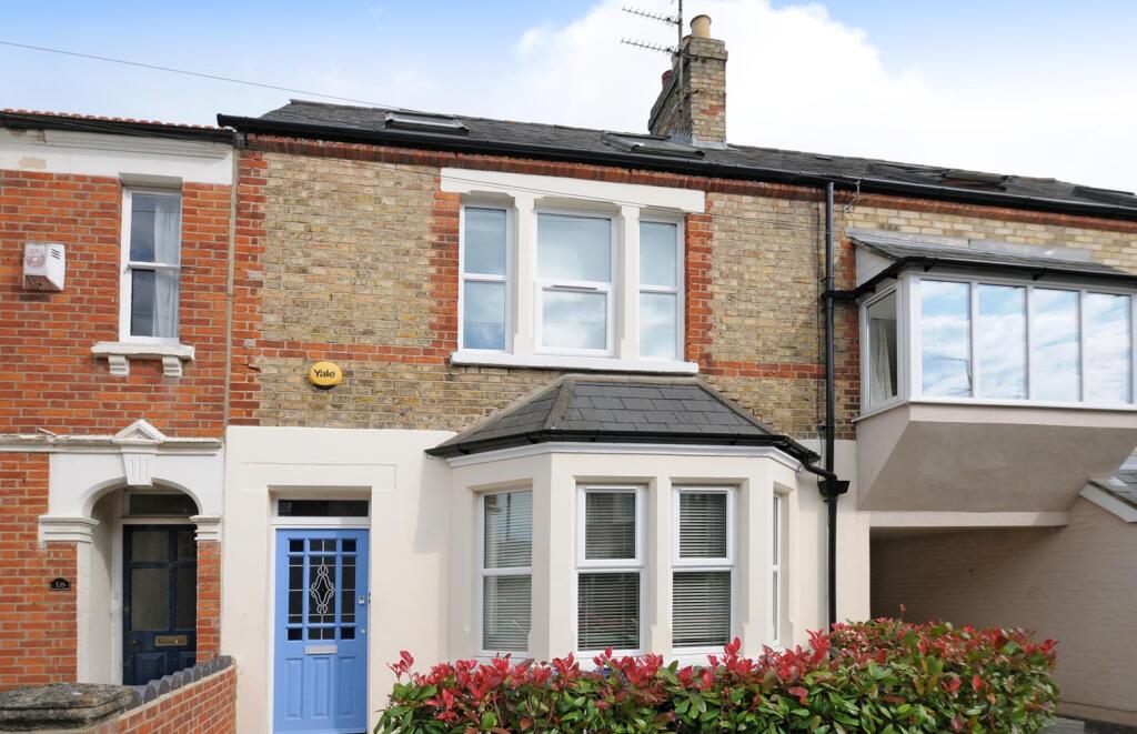 2 bed Apartment for rent in Oxford. From College & County ltd - Oxford