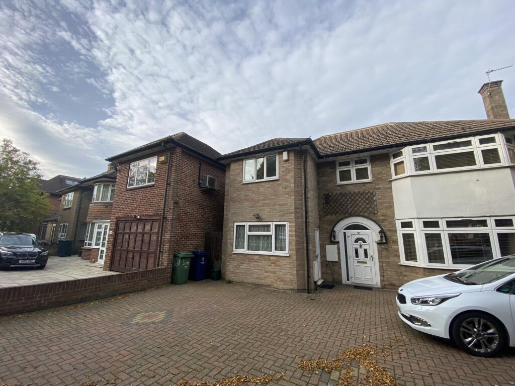 2 bed Semi Detached for rent in Wolvercote. From College & County ltd - Oxford 2 bed Semi Detached for rent in Wolvercote. From College & County ltd - Oxford