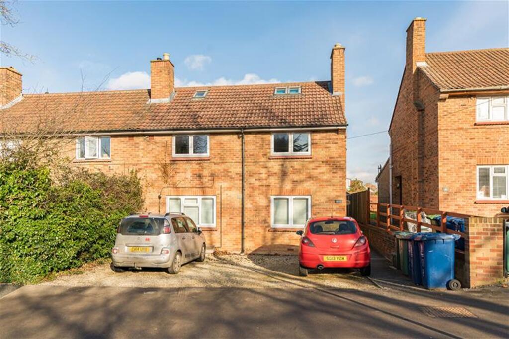 1 bed Apartment for rent in Elsfield. From College & County ltd - Oxford