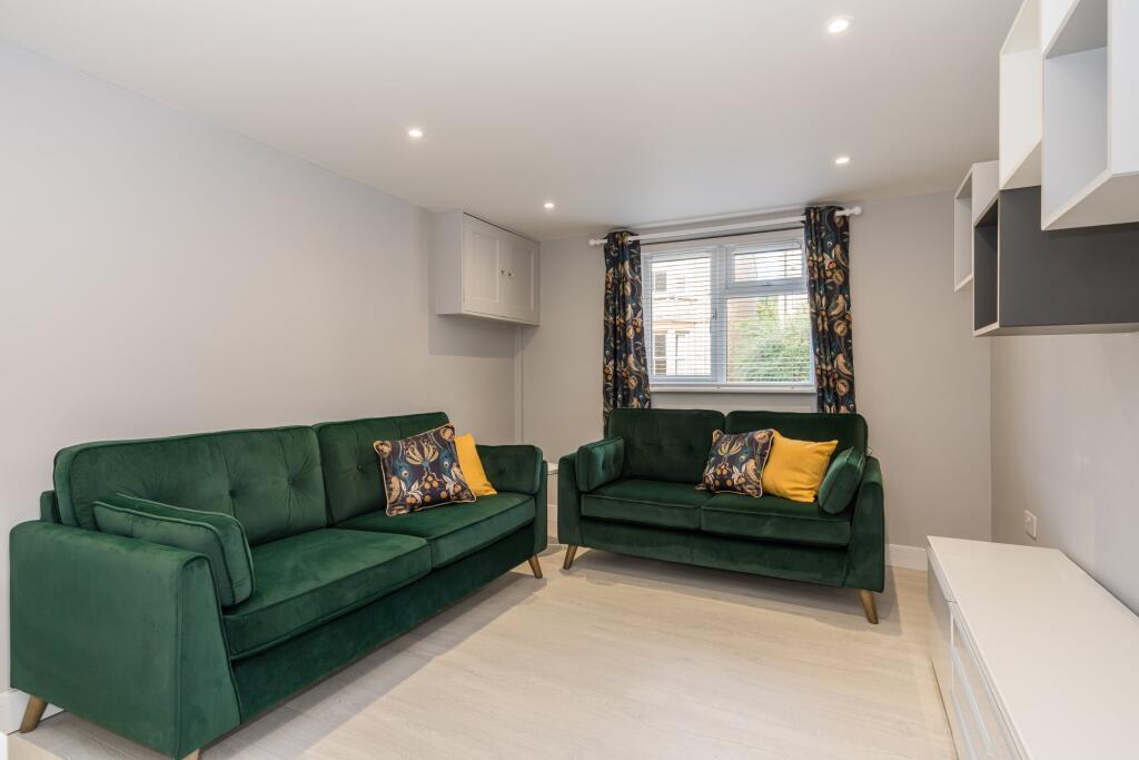 5 bed Semi Detached for rent in Sandford-on-Thames. From College & County ltd - Oxford