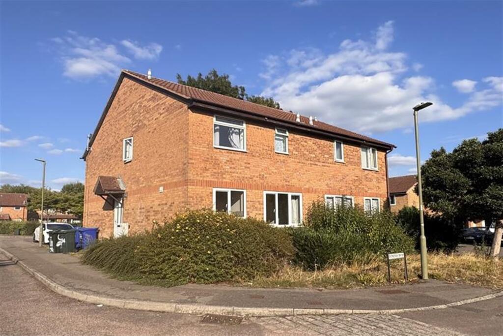 1 bed 1st Floor Flat for rent in Bicester. From College & County ltd - Oxford