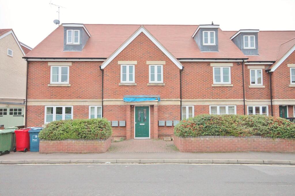 1 bed Apartment for rent in Elsfield. From College & County ltd - Oxford