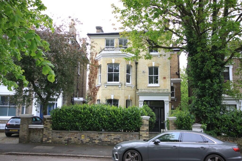 2 bed Flat for rent in London. From Comber & Company - Blackheath Village