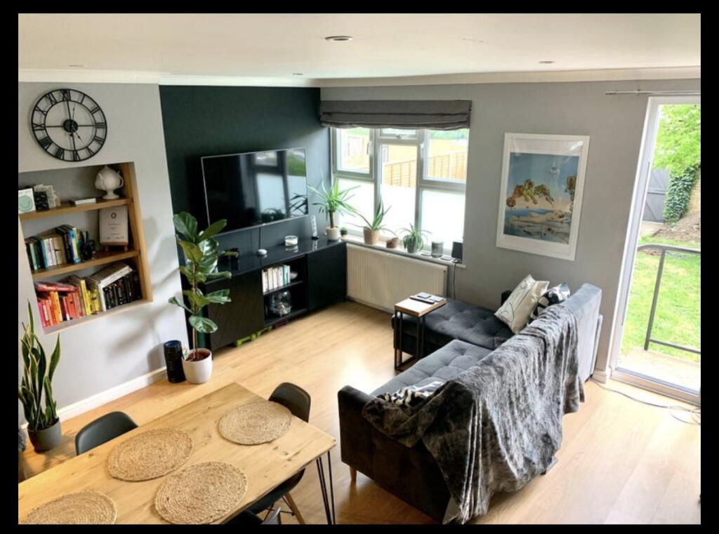 3 bed House (unspecified) for rent in Lewisham. From Comber & Company - Blackheath Village