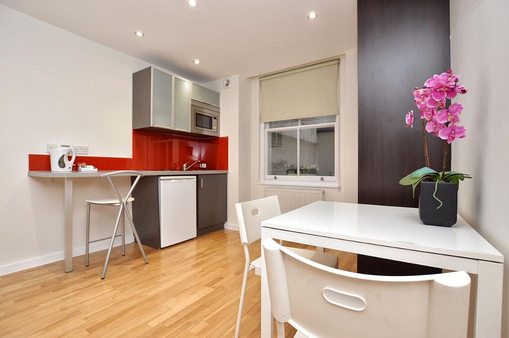 4 bed Apartment for rent in Paddington. From Concept Studio Apartments - London