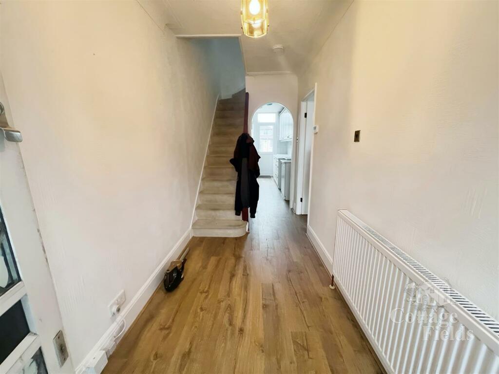 3 bed Mid Terraced House for rent in London. From Cottage Fields - Enfield