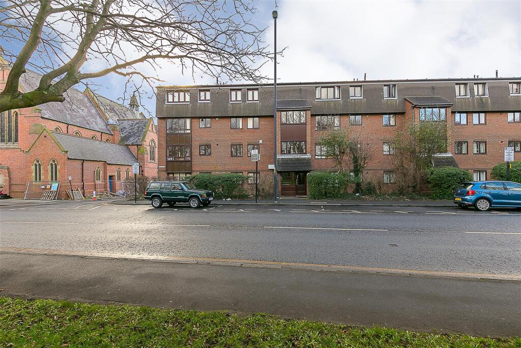 2 bed 1st Floor Flat for rent in Newcastle upon Tyne. From Bailey & Co. - Jesmond
