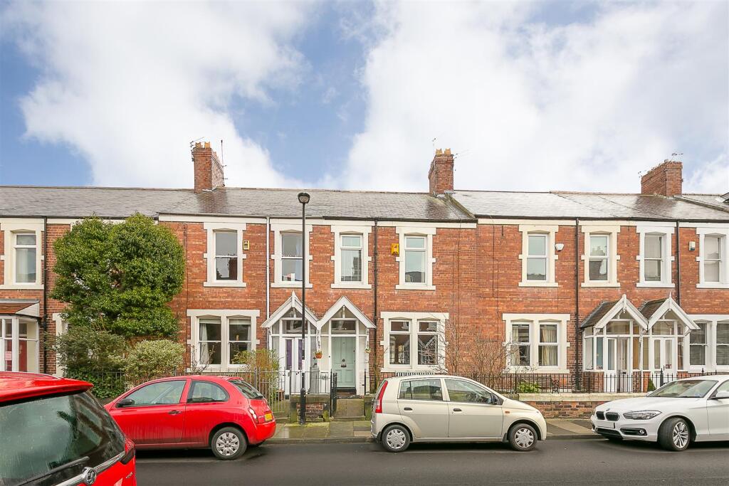 4 bed Mid Terraced House for rent in Newcastle upon Tyne. From Bailey & Co. - Jesmond