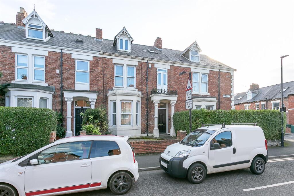 5 bed Mid Terraced House for rent in Newcastle upon Tyne. From Bailey & Co. - Jesmond