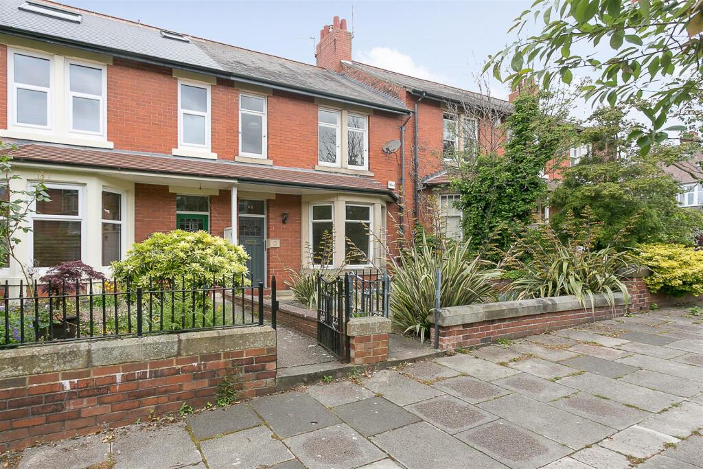 3 bed Mid Terraced House for rent in Newcastle upon Tyne. From Bailey & Co. - Jesmond