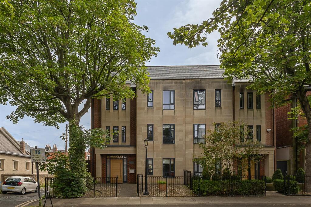 5 bed Semi Detached for rent in Newcastle upon Tyne. From Bailey & Co. - Jesmond
