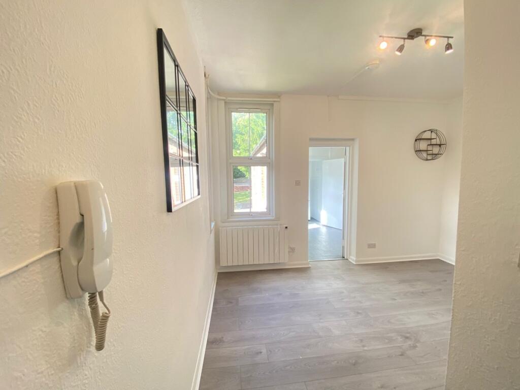 0 bed 1st Floor Flat for rent in Downley. From Chiltern Hills - High Wycombe 0 bed 1st Floor Flat for rent in Downley. From Chiltern Hills - High Wycombe