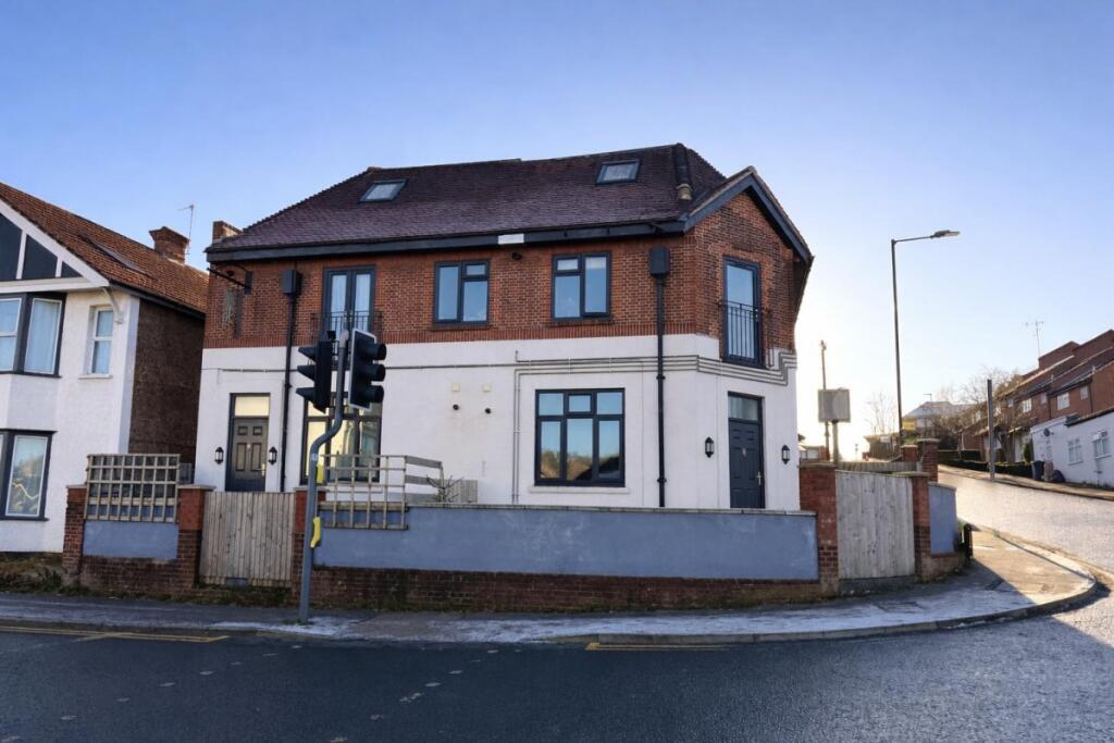 1 bed Apartment for rent in High Wycombe. From Chiltern Hills - High Wycombe