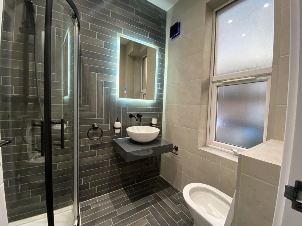 1 bed 1st Floor Flat for rent in Downley. From Chiltern Hills - High Wycombe 1 bed 1st Floor Flat for rent in Downley. From Chiltern Hills - High Wycombe