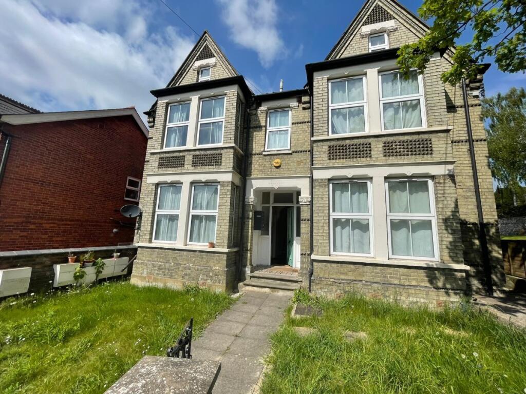 1 bed Apartment for rent in Downley. From Chiltern Hills - High Wycombe