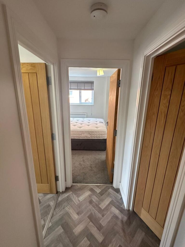 1 bed 1st Floor Flat for rent in High Wycombe. From Chiltern Hills - High Wycombe