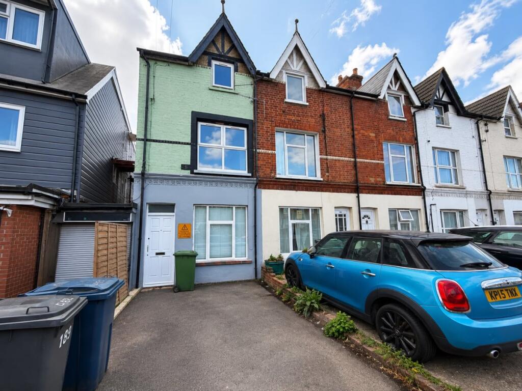 2 bed Annexe for rent in High Wycombe. From Chiltern Hills - High Wycombe