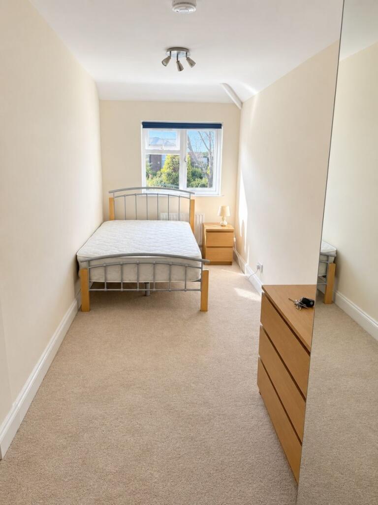 1 bed House Share for rent in Downley. From Chiltern Hills - High Wycombe 1 bed House Share for rent in Downley. From Chiltern Hills - High Wycombe