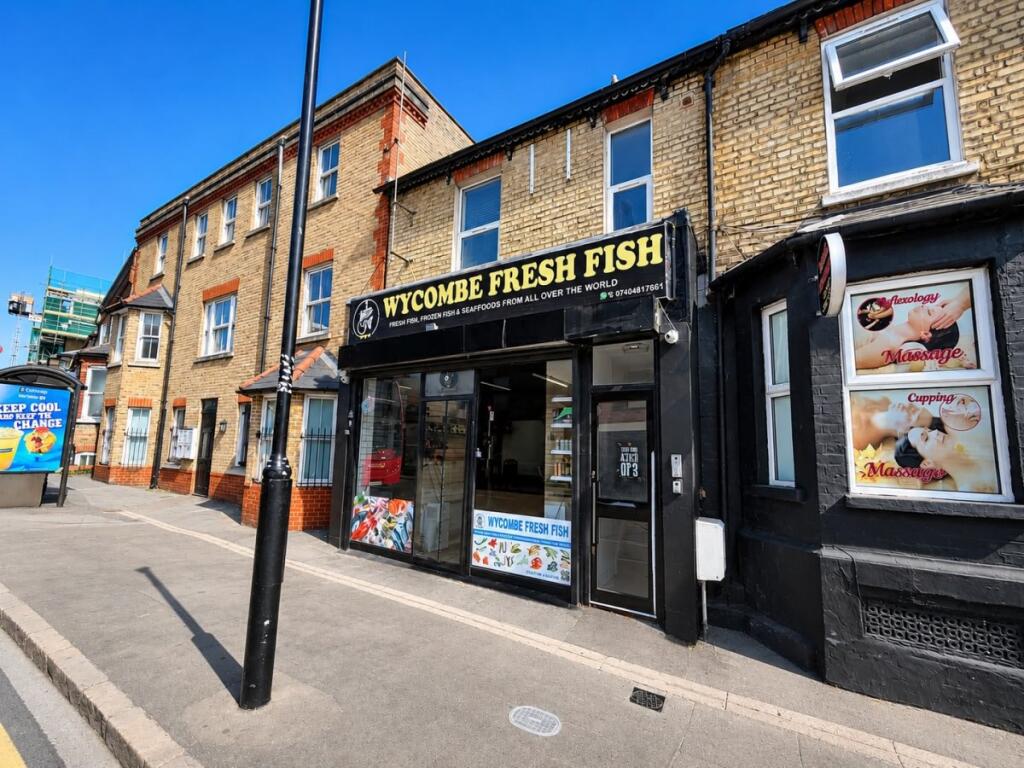 1 bed 1st Floor Flat for rent in Downley. From Chiltern Hills - High Wycombe 1 bed 1st Floor Flat for rent in Downley. From Chiltern Hills - High Wycombe