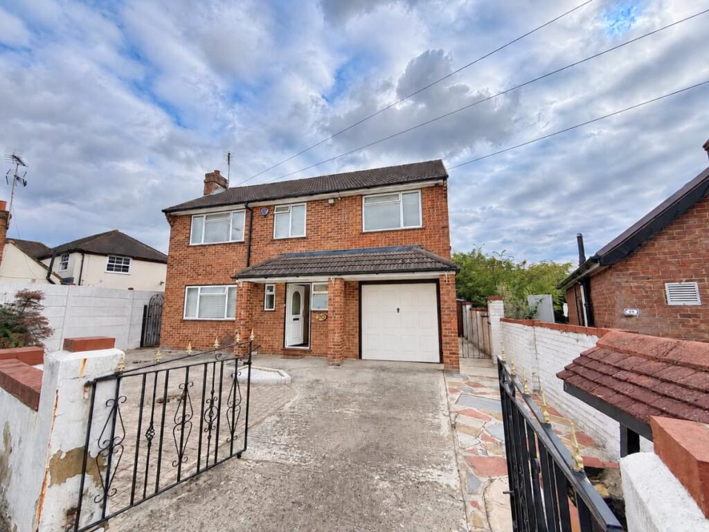 4 bed Detached for rent in High Wycombe. From Chiltern Hills - High Wycombe 4 bed Detached for rent in High Wycombe. From Chiltern Hills - High Wycombe