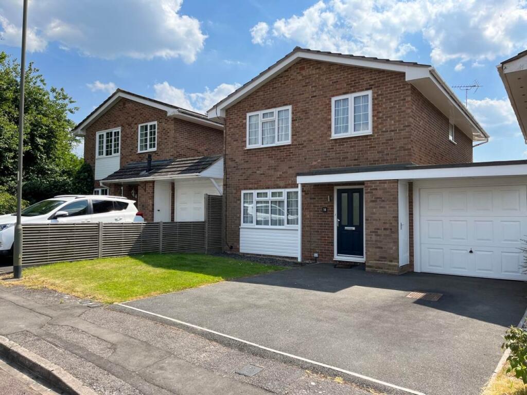 4 bed Detached for rent in Ascot. From Carr Williams - Ascot 4 bed Detached for rent in Ascot. From Carr Williams - Ascot