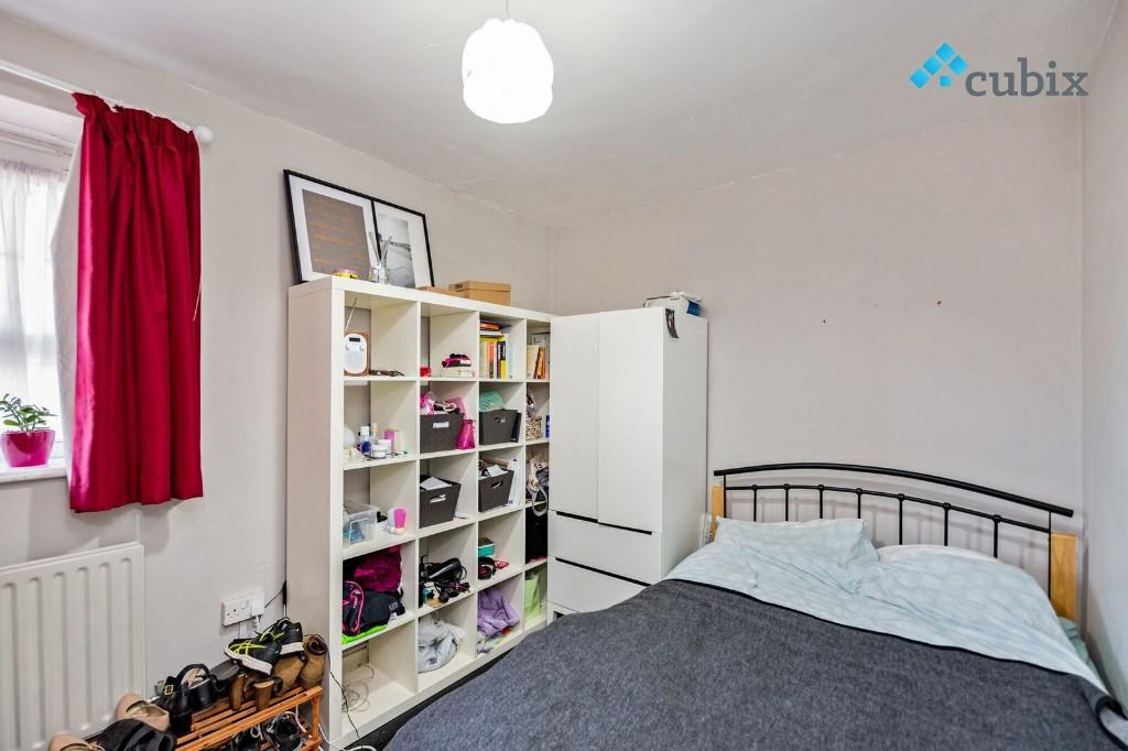 3 bed 1st Floor Flat for rent in Bermondsey. From Cubix Estate Agents - London
