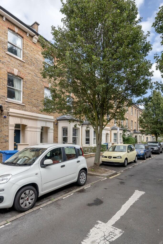 6 bed House Share for rent in Bermondsey. From Cubix Estate Agents - London 6 bed House Share for rent in Bermondsey. From Cubix Estate Agents - London