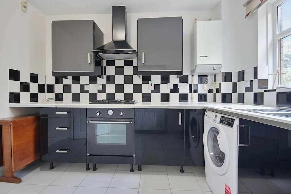 2 bed House (unspecified) for rent in Bermondsey. From Cubix Estate Agents - London 2 bed House (unspecified) for rent in Bermondsey. From Cubix Estate Agents - London