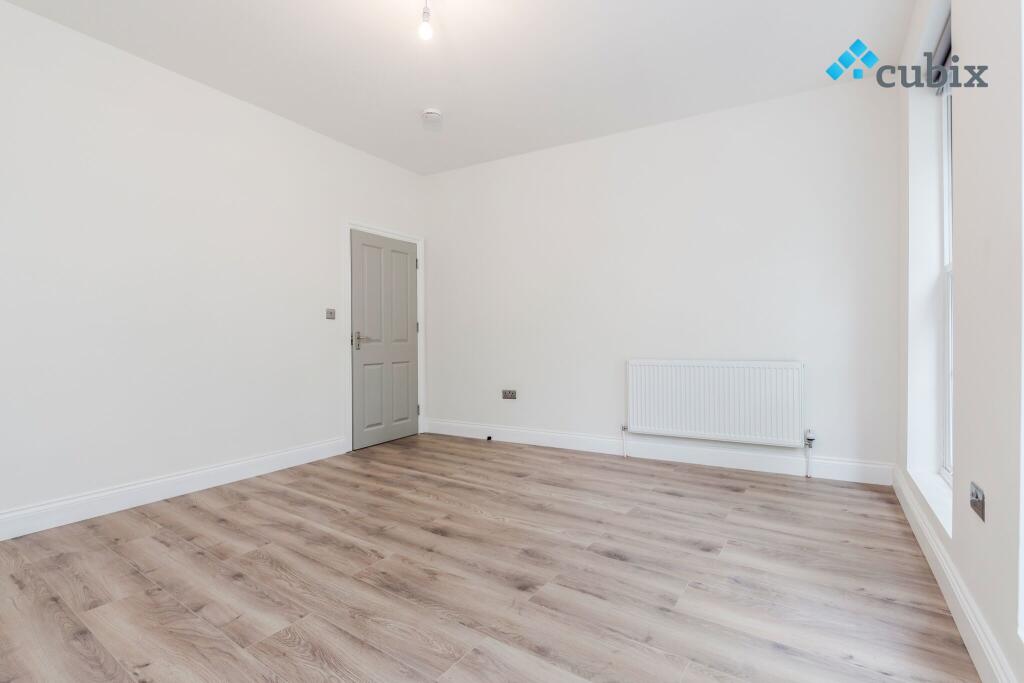 3 bed Annexe for rent in Bermondsey. From Cubix Estate Agents - London