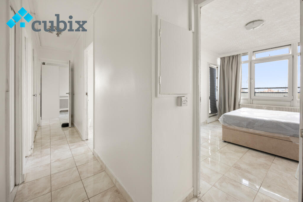 3 bed 1st Floor Flat for rent in Camberwell. From Cubix Estate Agents - London