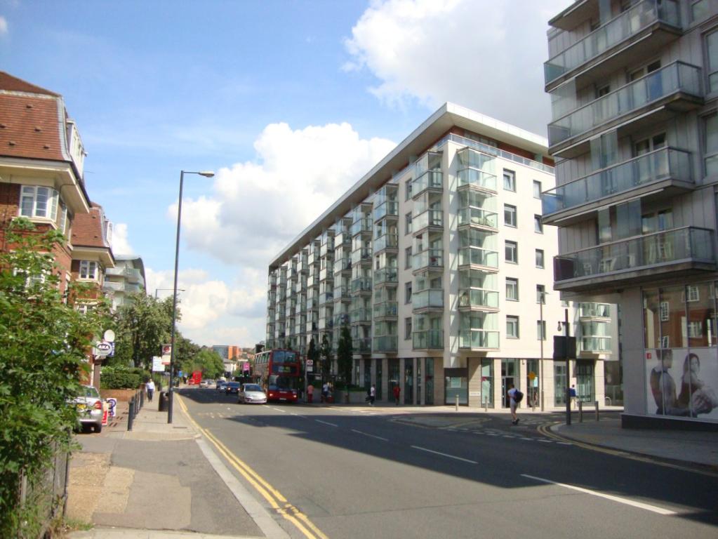 2 bed Apartment for rent in Wembley. From Davidson Gold - Harrow