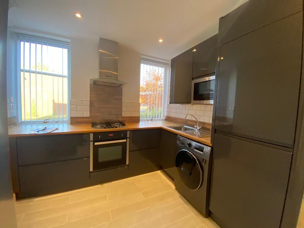 1 bed 1st Floor Flat for rent in Downley. From Chiltern Hills - Slough
