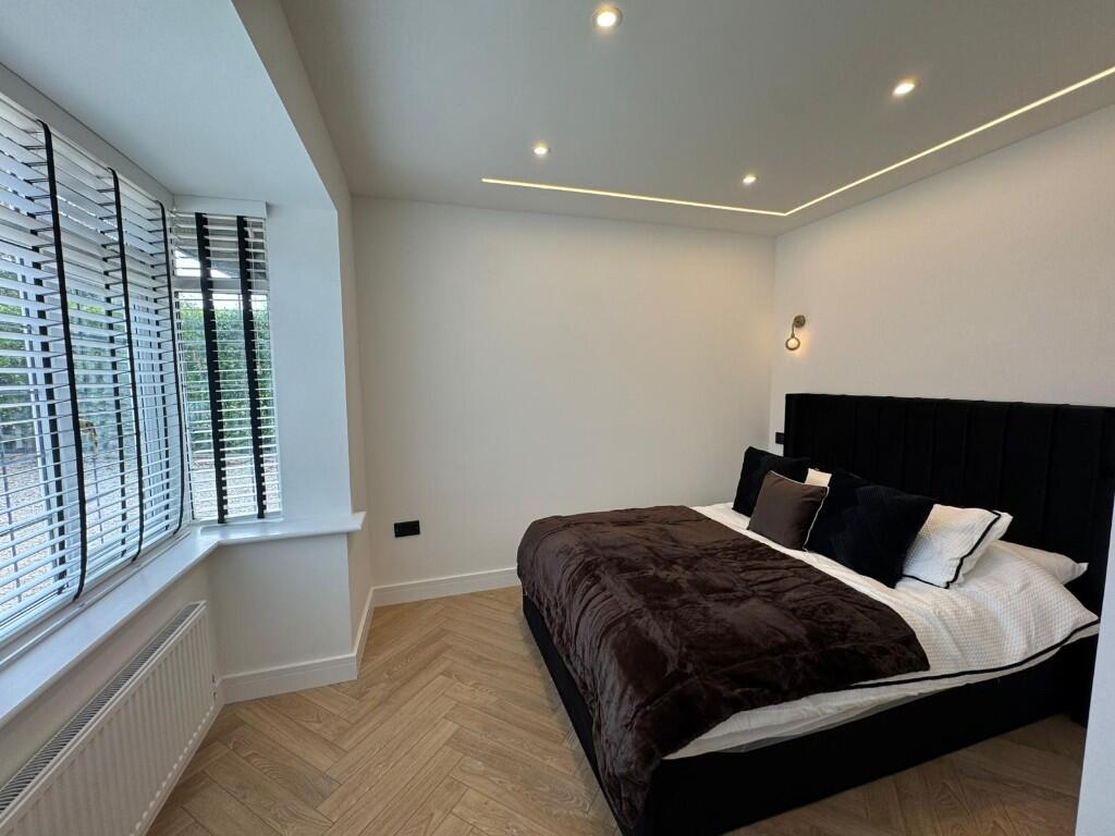 1 bed House Share for rent in Downley. From Chiltern Hills - Slough