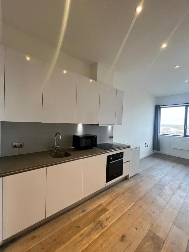 1 bed 1st Floor Flat for rent in Slough. From Chiltern Hills - Slough 1 bed 1st Floor Flat for rent in Slough. From Chiltern Hills - Slough