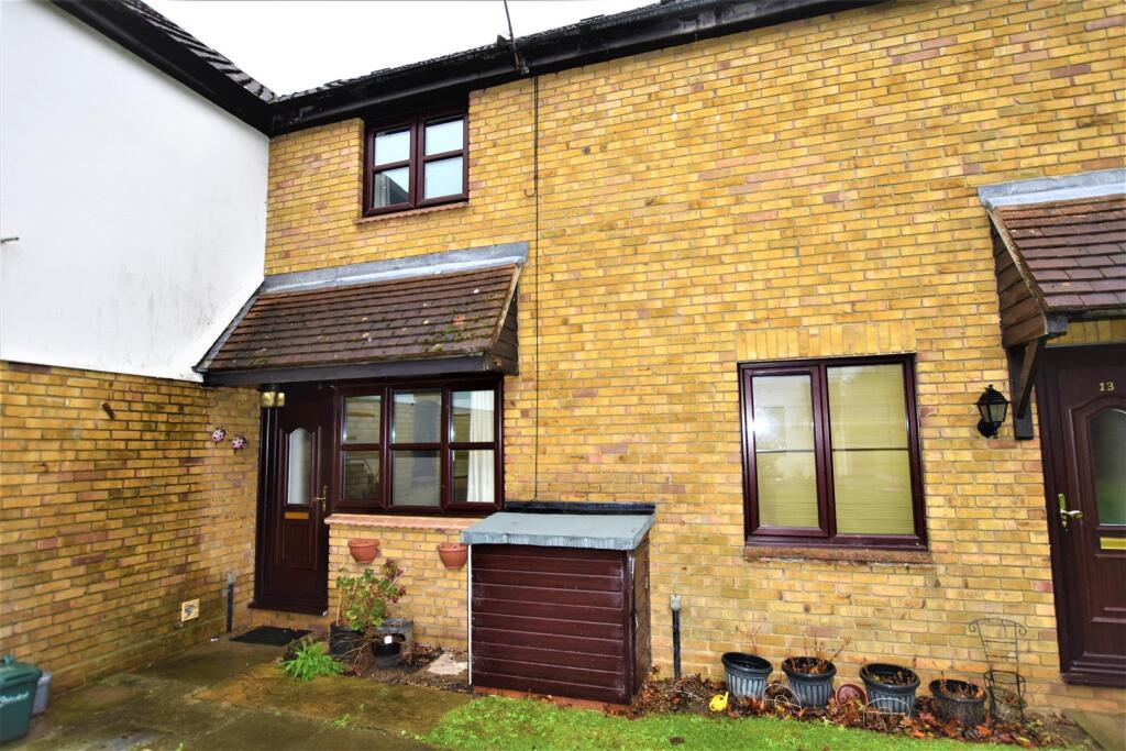 1 bed Detached for rent in South Woodham Ferrers. From Church & Hawes - South Woodham Ferrers