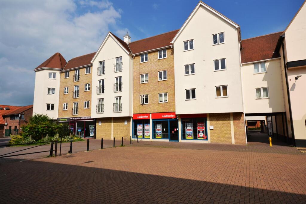 2 bed Apartment for rent in South Woodham Ferrers. From Church & Hawes - South Woodham Ferrers