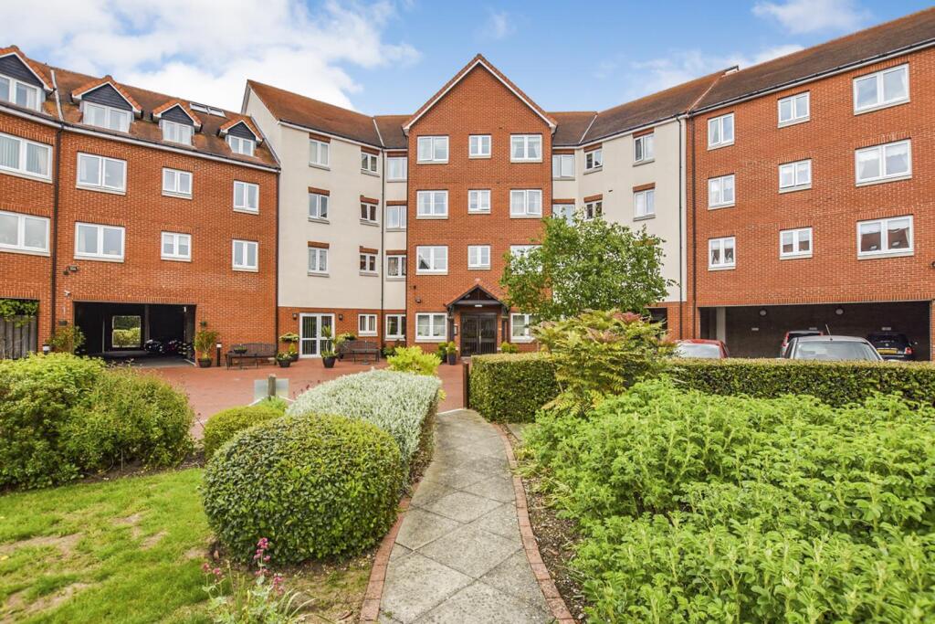 1 bed House (unspecified) for rent in South Woodham Ferrers. From Church & Hawes - South Woodham Ferrers