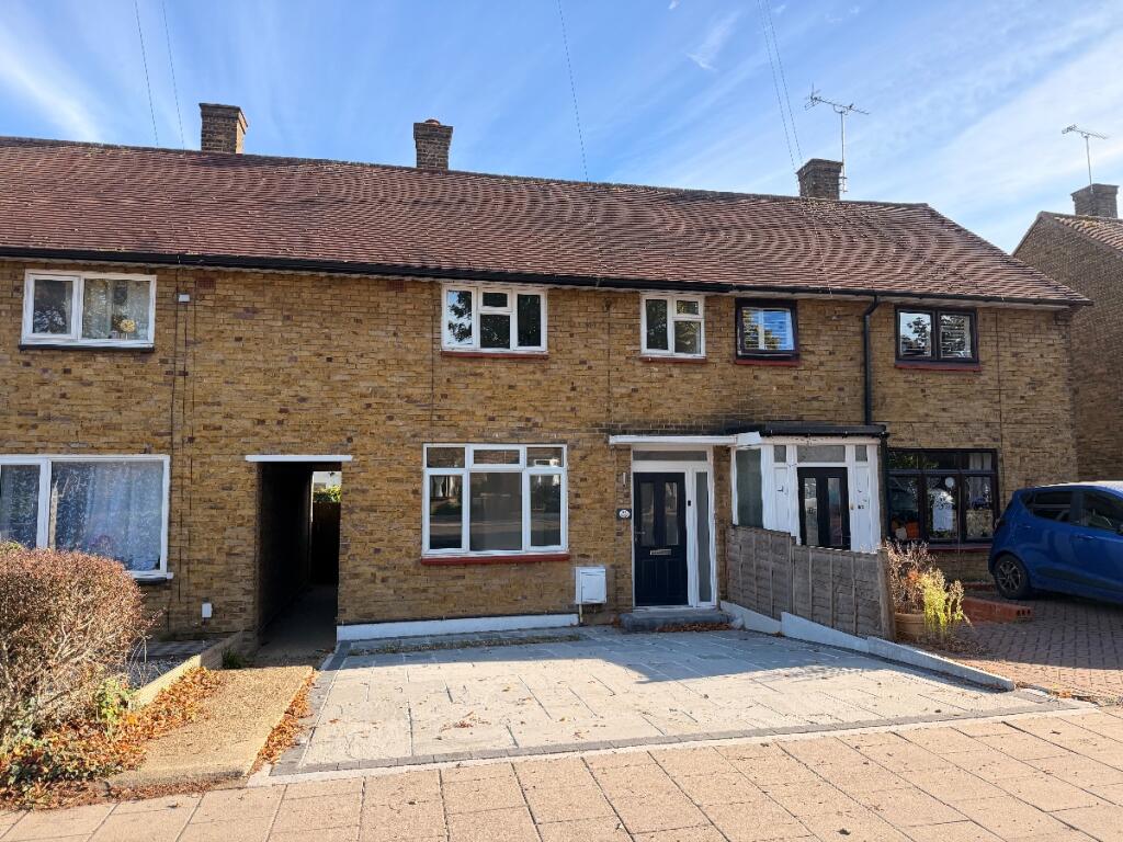 3 bed Mid Terraced House for rent in Romford. From Delaney's - Harold Wood