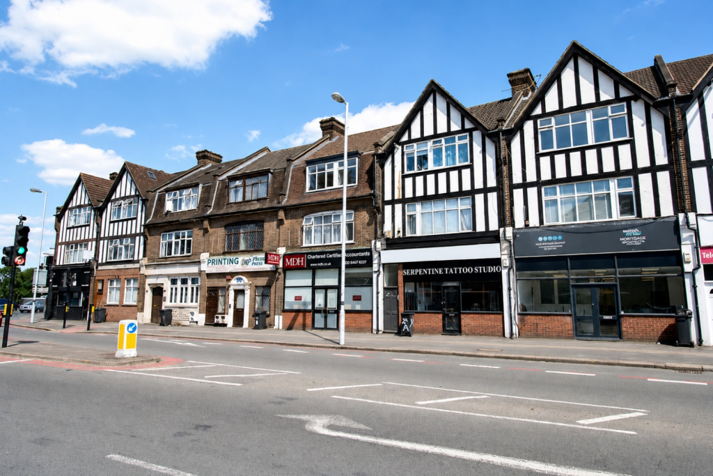 1 bed 1st Floor Flat for rent in Croydon. From Clarendons - Surrey & West Sussex - Sales