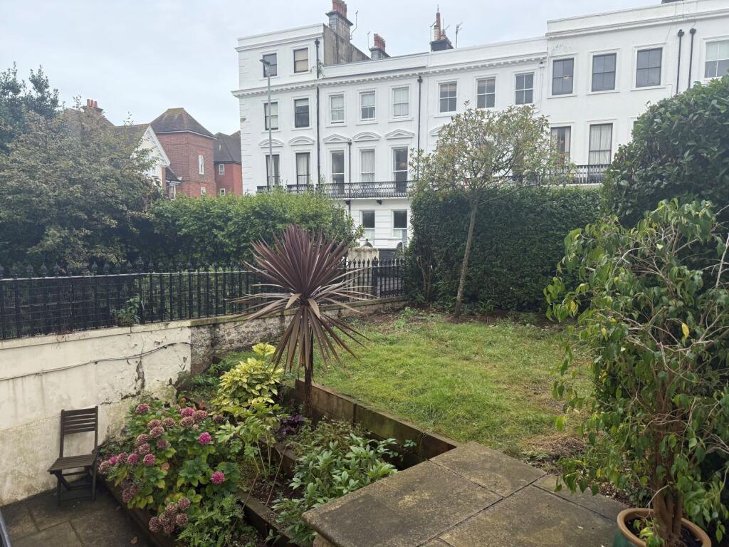 1 bed 1st Floor Flat for rent in Brighton and Hove. From Clifford Sales & Lettings - Hove