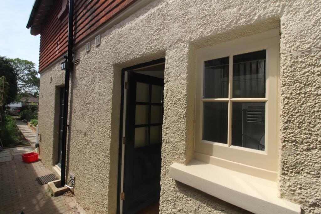 4 bed 1st Floor Flat for rent in Brighton and Hove. From Clifford Sales & Lettings - Hove