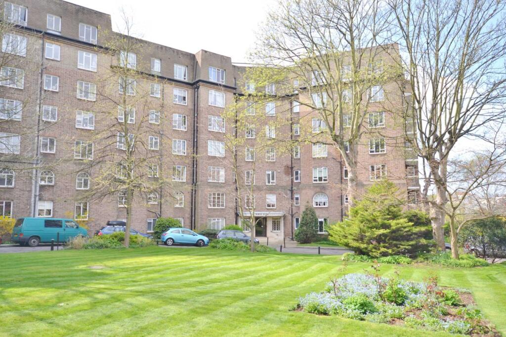 2 bed 1st Floor Flat for rent in Brighton and Hove. From Clifford Sales & Lettings - Hove