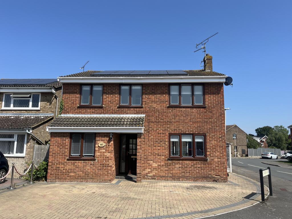 4 bed Detached for rent in Chelmsford. From CM Rent - Lettings - Chelmsford