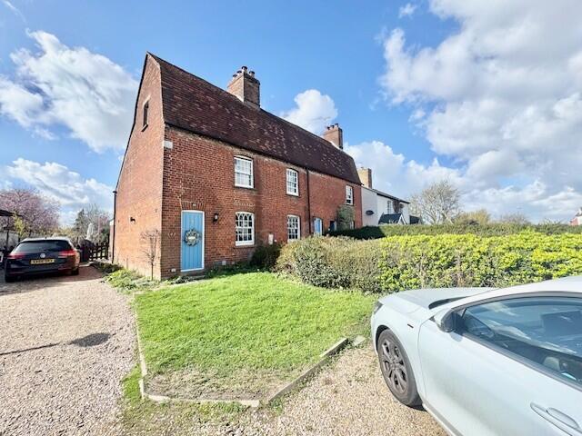 3 bed Cottage for rent in Broomfield. From CM Rent - Lettings - Chelmsford