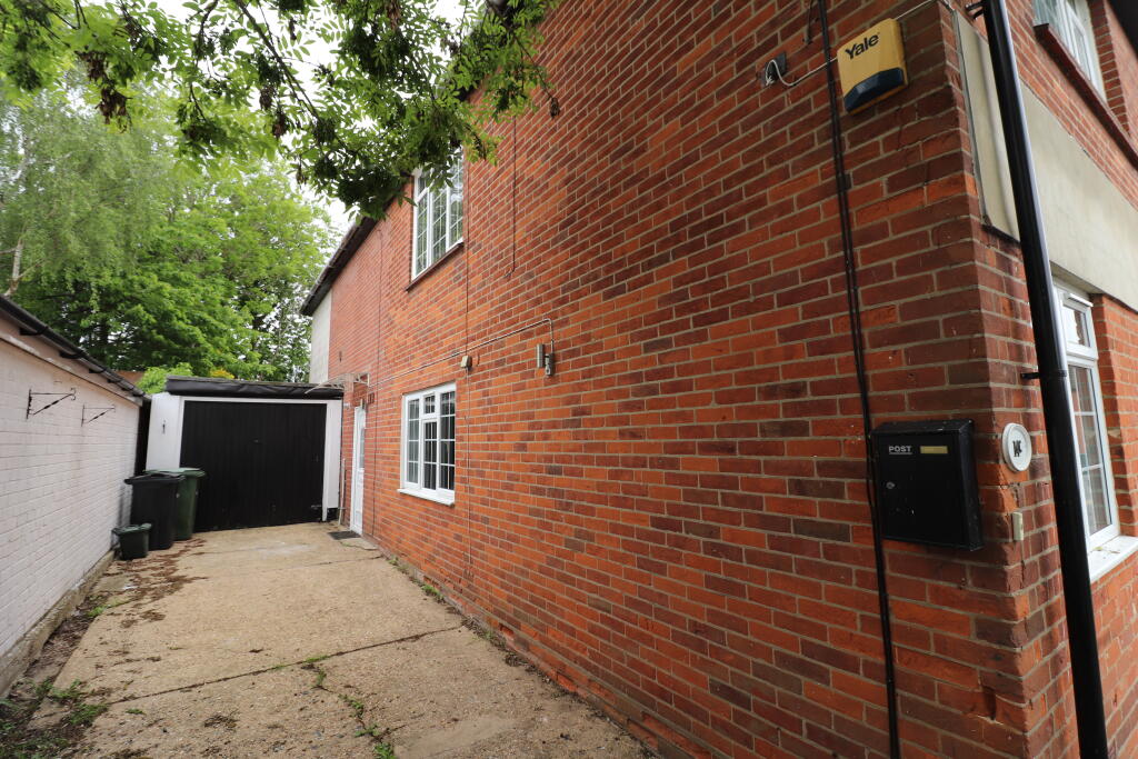 3 bed Annexe for rent in Witham. From CM Rent - Lettings - Witham