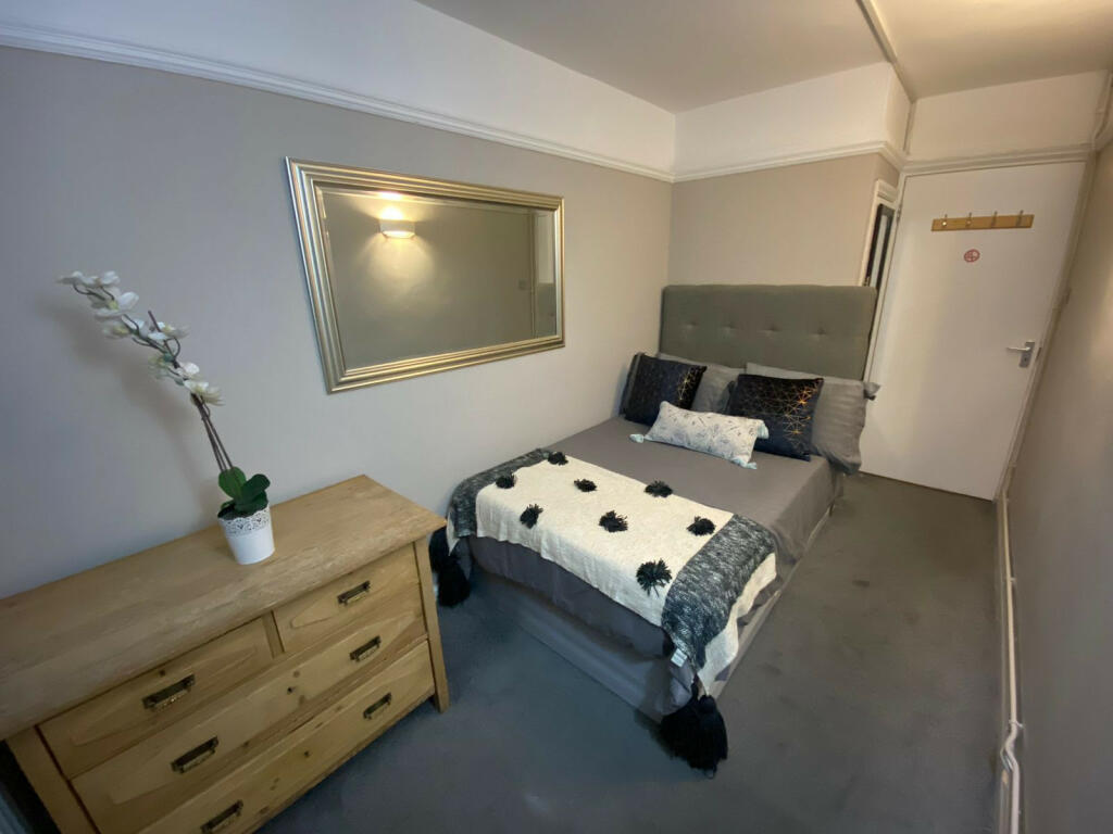 1 bed Flat Share for rent in London. From Dimension Estates - London