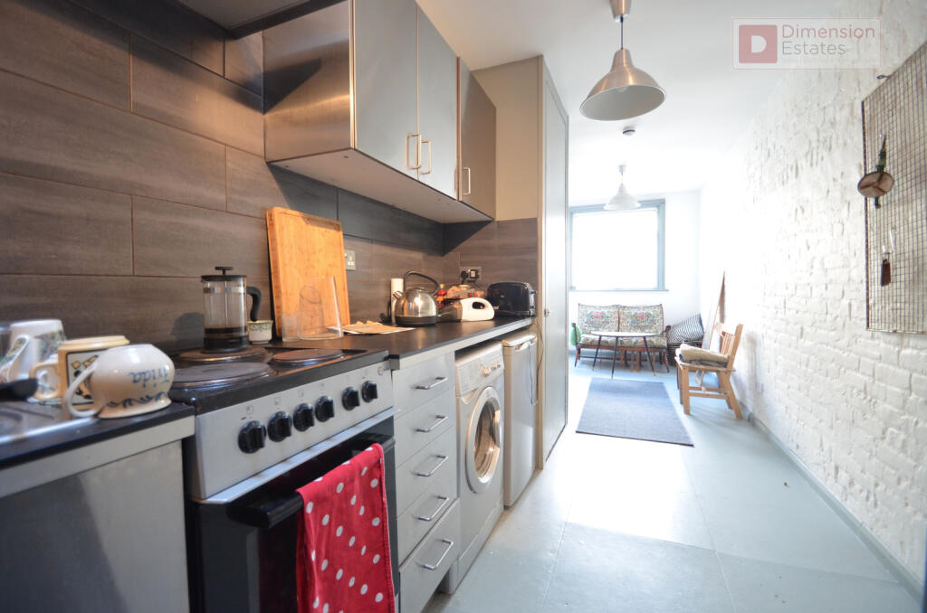 4 bed Studio for rent in London. From Dimension Estates - London 4 bed Studio for rent in London. From Dimension Estates - London